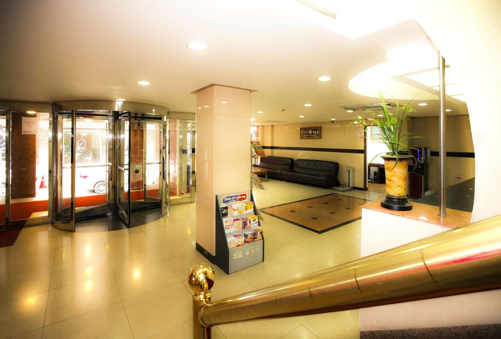 Namdaemun Palace Hotel โซล ภายนอก รูปภาพ