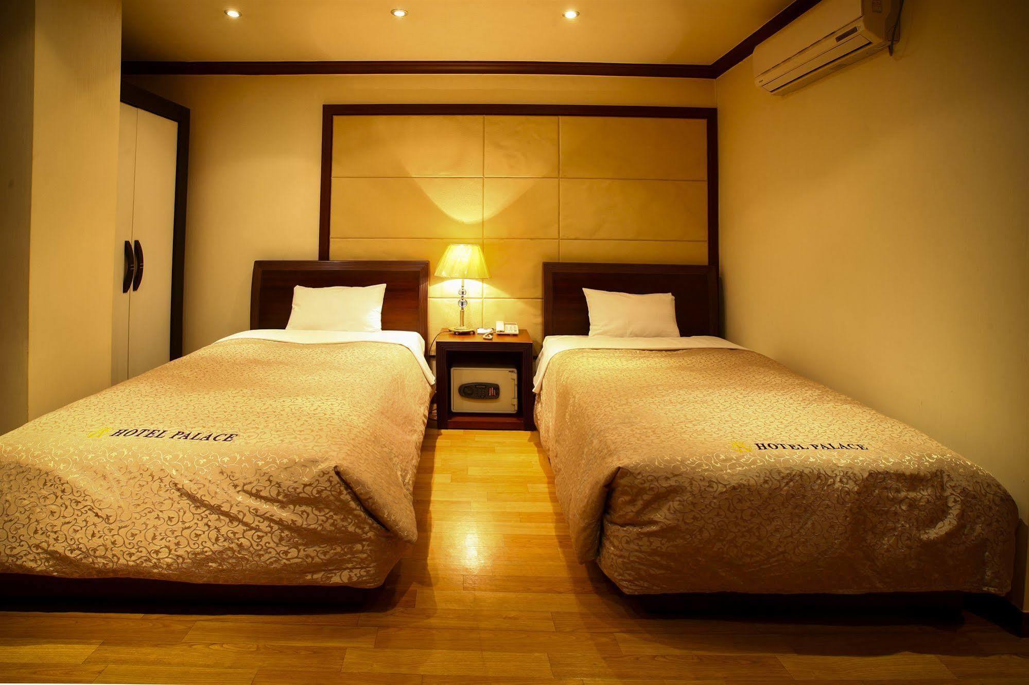 Namdaemun Palace Hotel โซล ภายนอก รูปภาพ