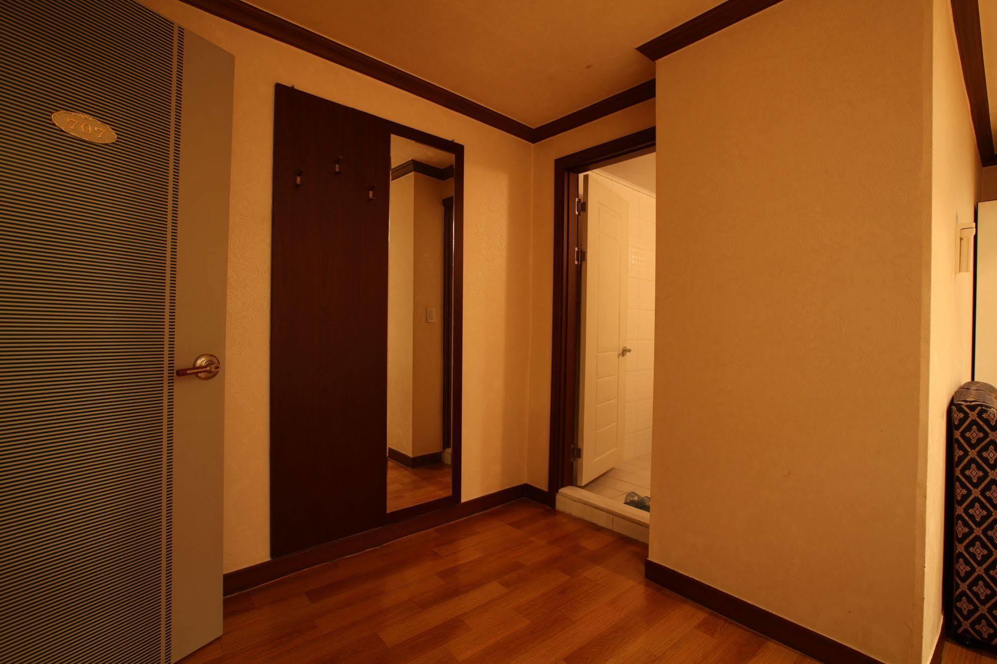 Namdaemun Palace Hotel โซล ภายนอก รูปภาพ