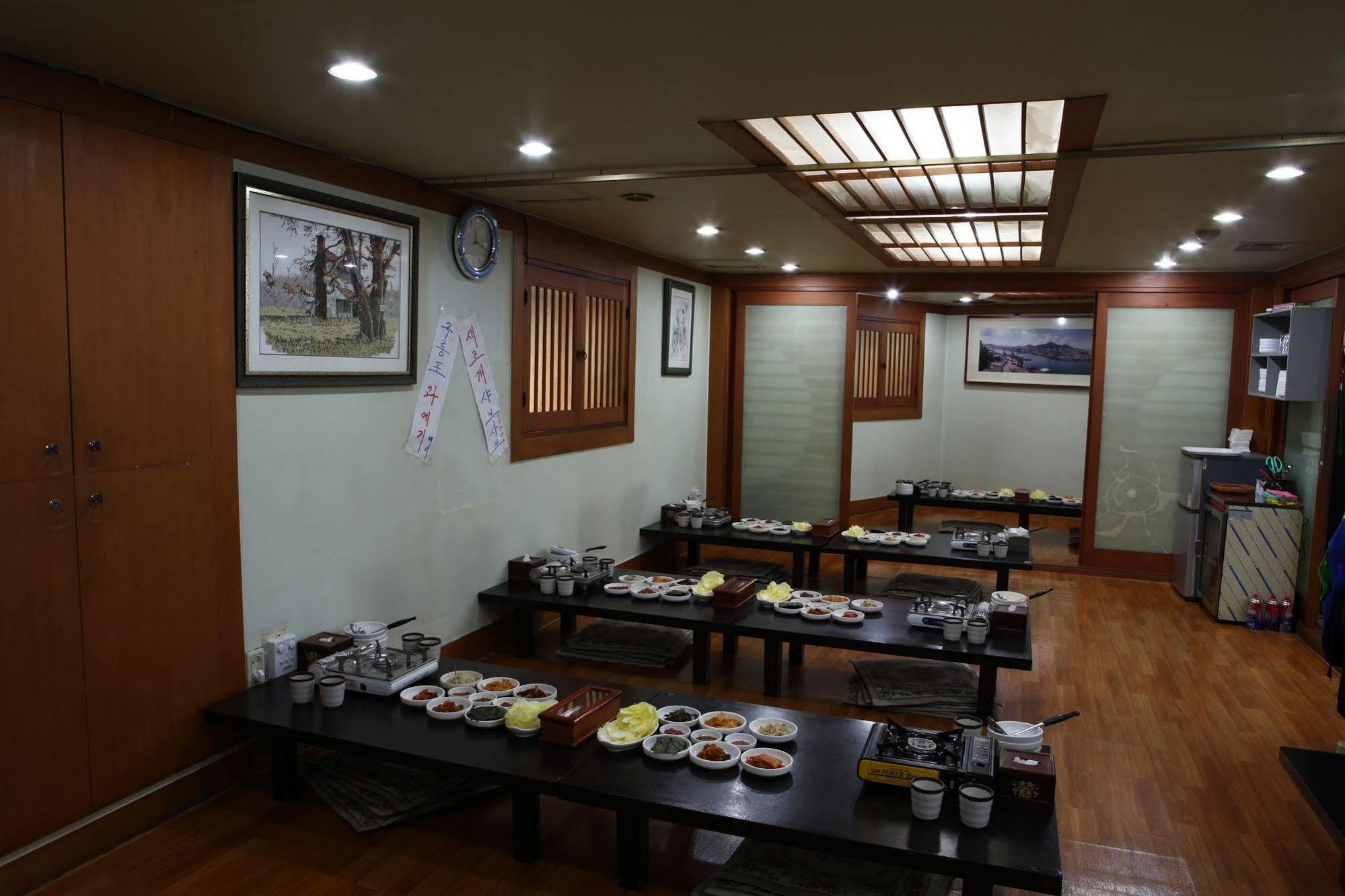 Namdaemun Palace Hotel โซล ภายนอก รูปภาพ