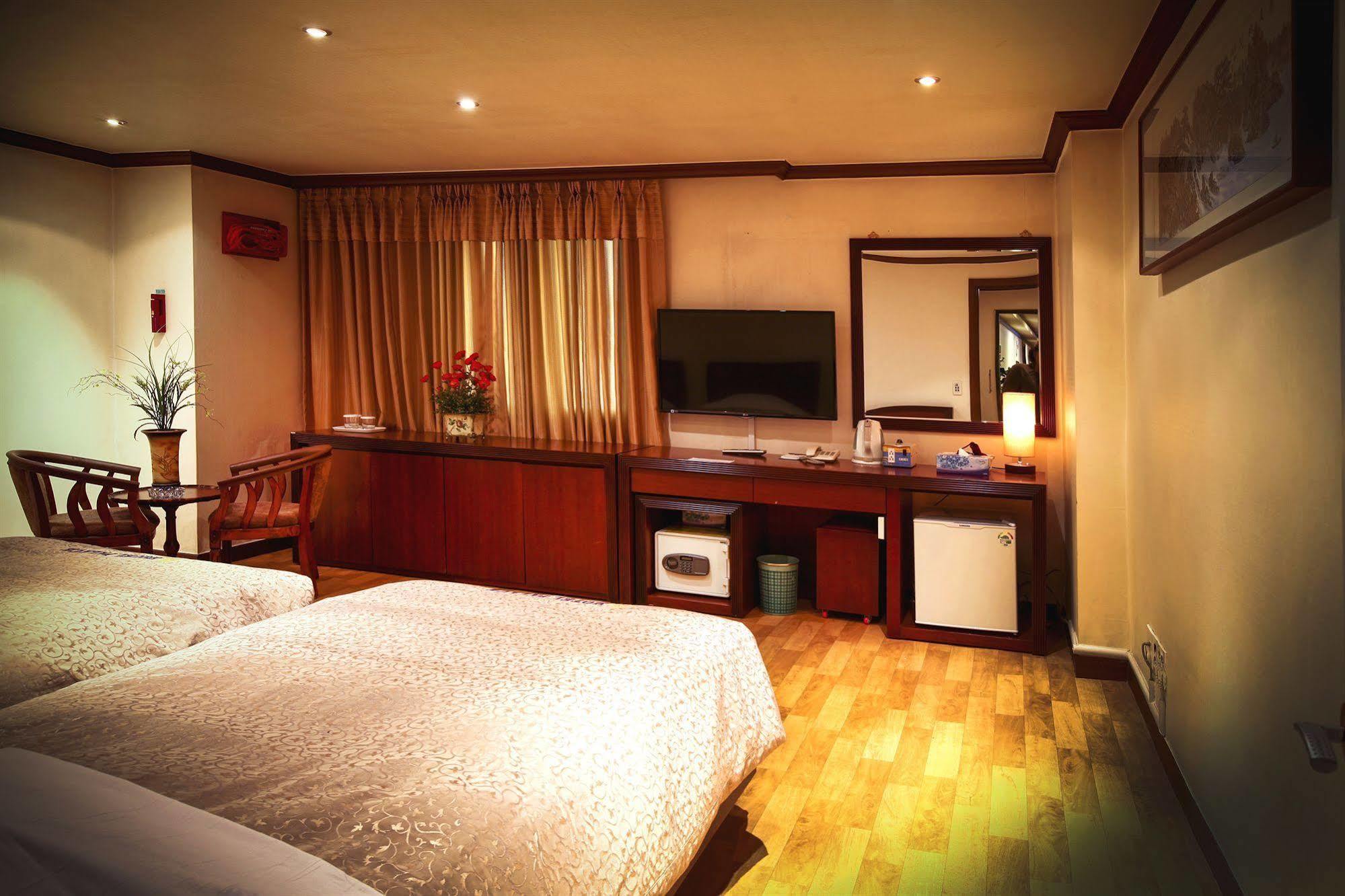 Namdaemun Palace Hotel โซล ภายนอก รูปภาพ